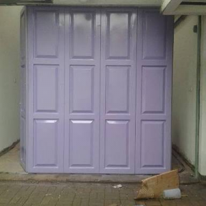 jasa pembuatan pintu garasi besi
